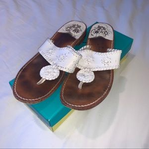 Jack Rogers White Navajo Palm Beach Flat sz. 10.5
